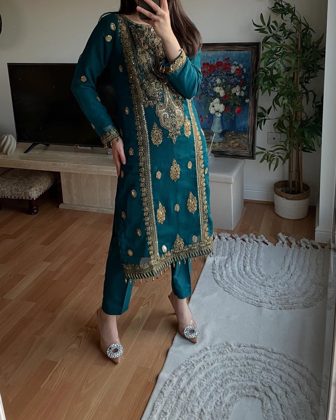Pure Heavy Chinnon Silk Embroidered Sequence Work Suit Set for Women