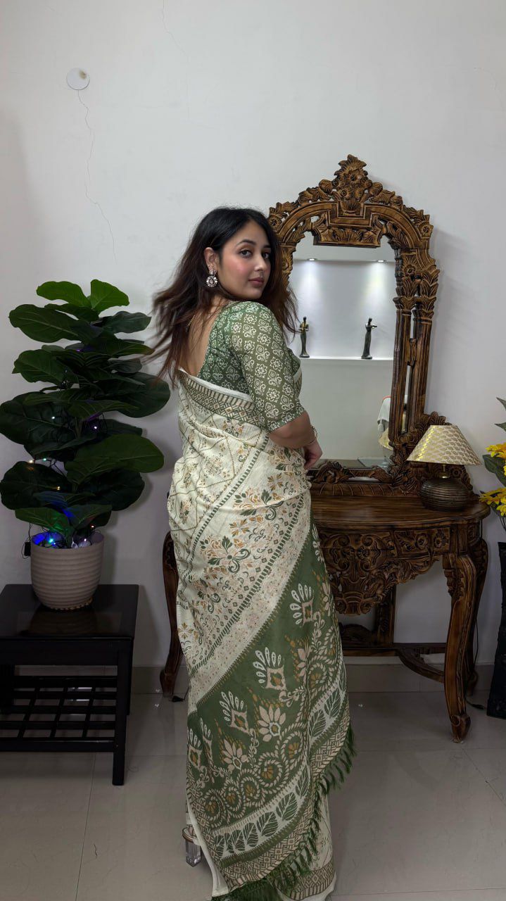 Pure Linen Cotton Saree with Digital Print & Hand Tassels